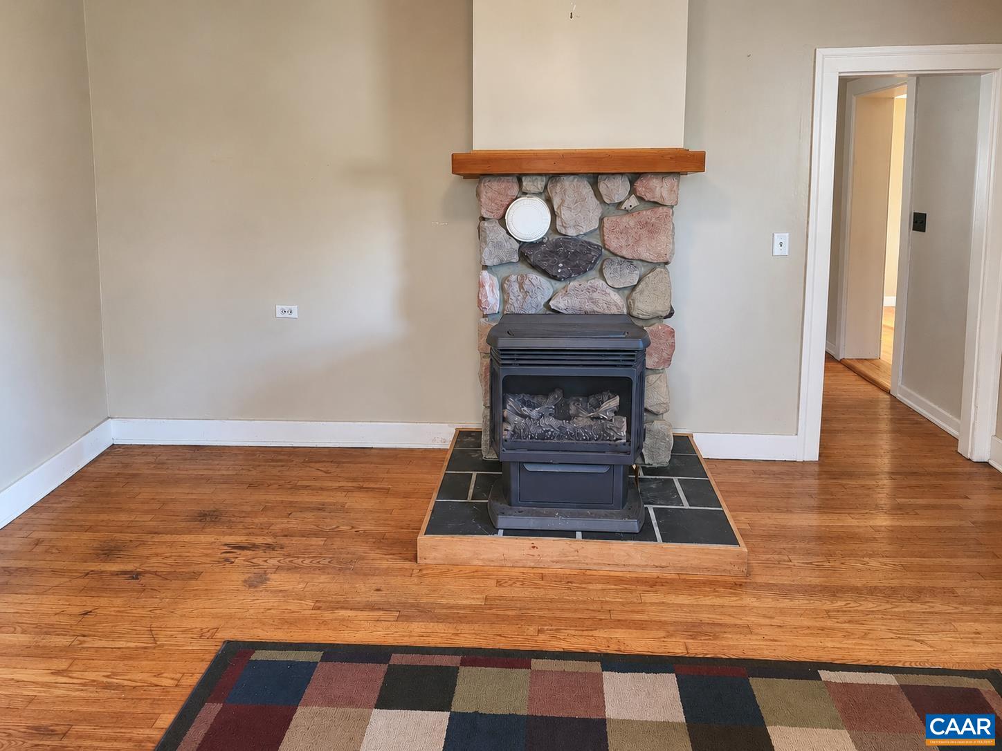 10778 ROCKFISH RIVER RD, SHIPMAN, Virginia 22971, 3 Bedrooms Bedrooms, ,2 BathroomsBathrooms,Residential,10778 ROCKFISH RIVER RD,683585 MLS # 683585