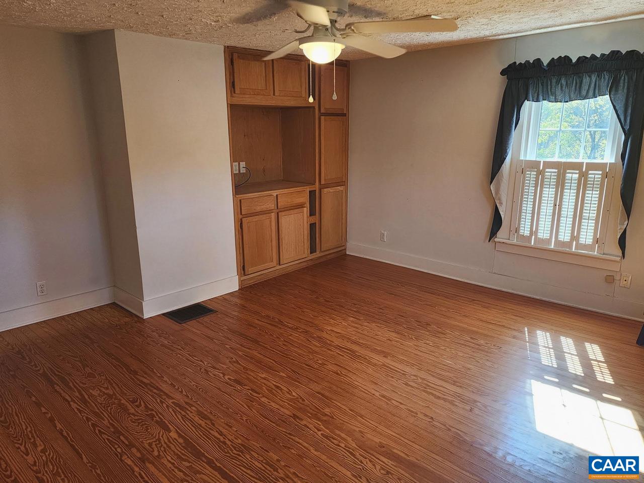 10778 ROCKFISH RIVER RD, SHIPMAN, Virginia 22971, 3 Bedrooms Bedrooms, ,2 BathroomsBathrooms,Residential,10778 ROCKFISH RIVER RD,683585 MLS # 683585