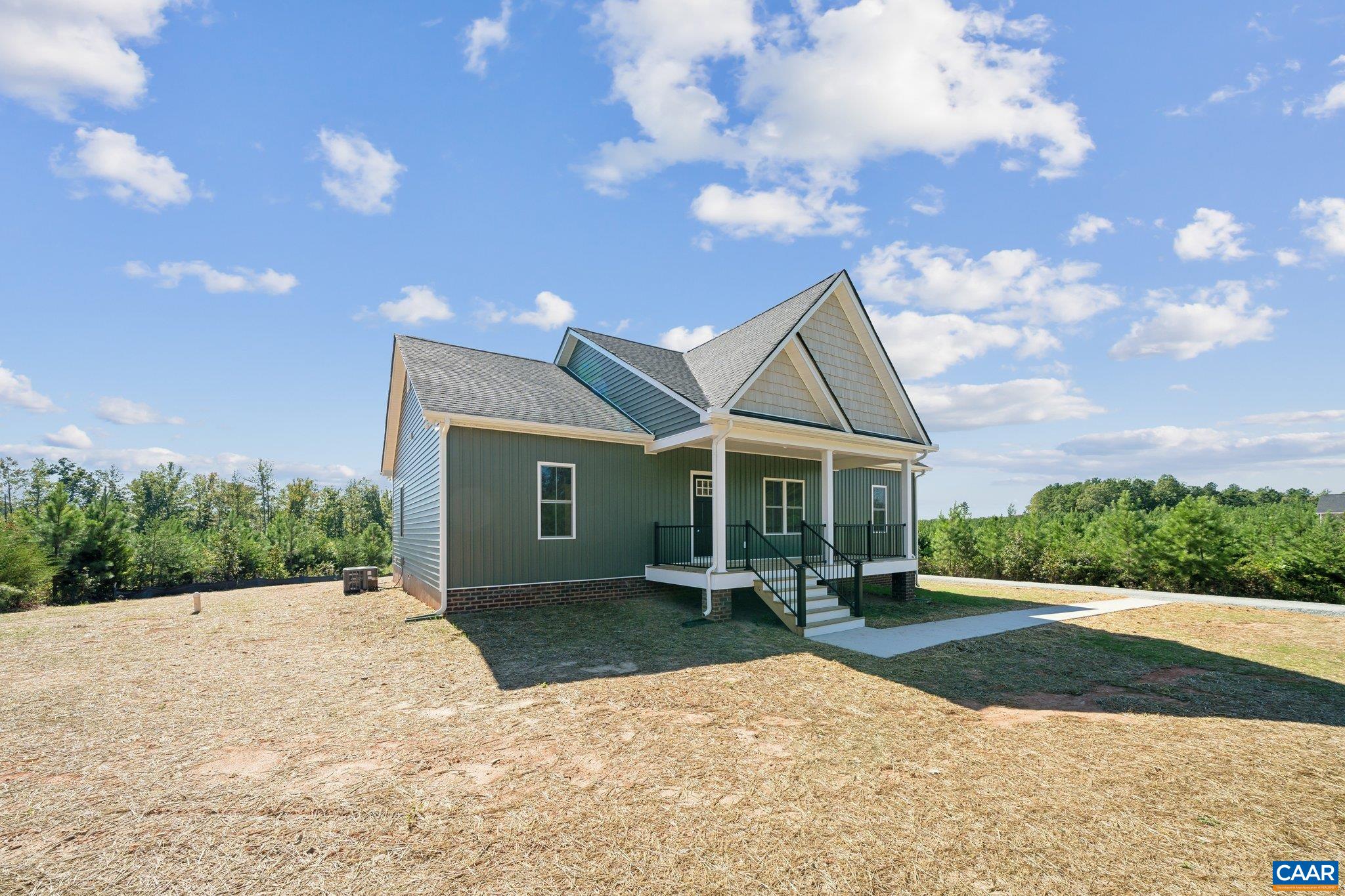 2295 EAST RIVER RD, FORK UNION, Virginia 23055, 3 Bedrooms Bedrooms, ,2 BathroomsBathrooms,Residential,2295 EAST RIVER RD,683586 MLS # 683586