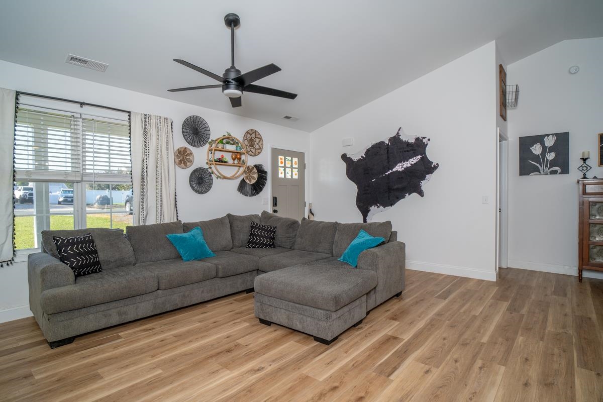 64 LOFTON DR, WEYERS CAVE, Virginia 24486, 3 Bedrooms Bedrooms, ,2 BathroomsBathrooms,Residential,64 LOFTON DR,683594 MLS # 683594 64 LOFTON DR, WEYERS CAVE, Virginia 24486, 3 Bedrooms Bedrooms, ,2 BathroomsBathrooms,Residential,64 LOFTON DR,683594 MLS # 683594