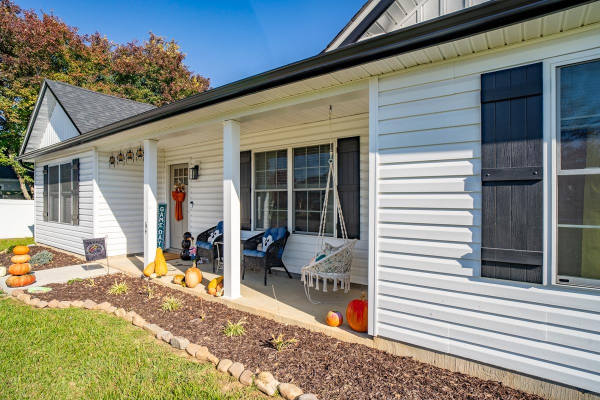 64 LOFTON DR, WEYERS CAVE, Virginia 24486, 3 Bedrooms Bedrooms, ,2 BathroomsBathrooms,Residential,64 LOFTON DR,683594 MLS # 683594 64 LOFTON DR, WEYERS CAVE, Virginia 24486, 3 Bedrooms Bedrooms, ,2 BathroomsBathrooms,Residential,64 LOFTON DR,683594 MLS # 683594