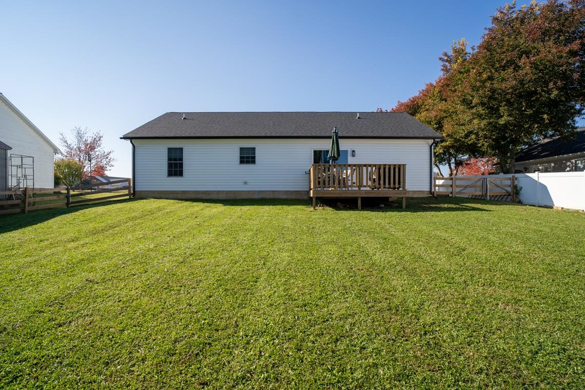 64 LOFTON DR, WEYERS CAVE, Virginia 24486, 3 Bedrooms Bedrooms, ,2 BathroomsBathrooms,Residential,64 LOFTON DR,683594 MLS # 683594 64 LOFTON DR, WEYERS CAVE, Virginia 24486, 3 Bedrooms Bedrooms, ,2 BathroomsBathrooms,Residential,64 LOFTON DR,683594 MLS # 683594