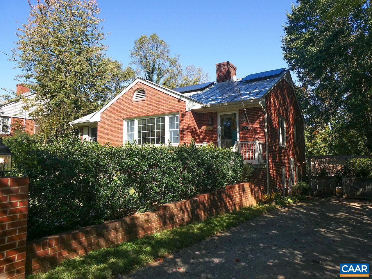 409 MOSELEY DR, CHARLOTTESVILLE, Virginia 22903, 5 Bedrooms Bedrooms, ,2 BathroomsBathrooms,Residential,409 MOSELEY DR,683595 MLS # 683595 409 MOSELEY DR, CHARLOTTESVILLE, Virginia 22903, 5 Bedrooms Bedrooms, ,2 BathroomsBathrooms,Residential,409 MOSELEY DR,683595 MLS # 683595