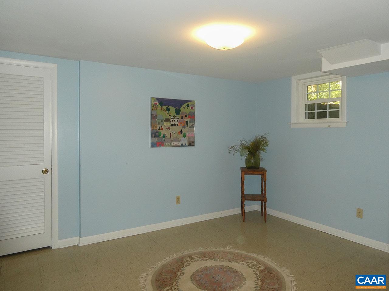 409 MOSELEY DR, CHARLOTTESVILLE, Virginia 22903, 5 Bedrooms Bedrooms, ,2 BathroomsBathrooms,Residential,409 MOSELEY DR,683595 MLS # 683595 409 MOSELEY DR, CHARLOTTESVILLE, Virginia 22903, 5 Bedrooms Bedrooms, ,2 BathroomsBathrooms,Residential,409 MOSELEY DR,683595 MLS # 683595