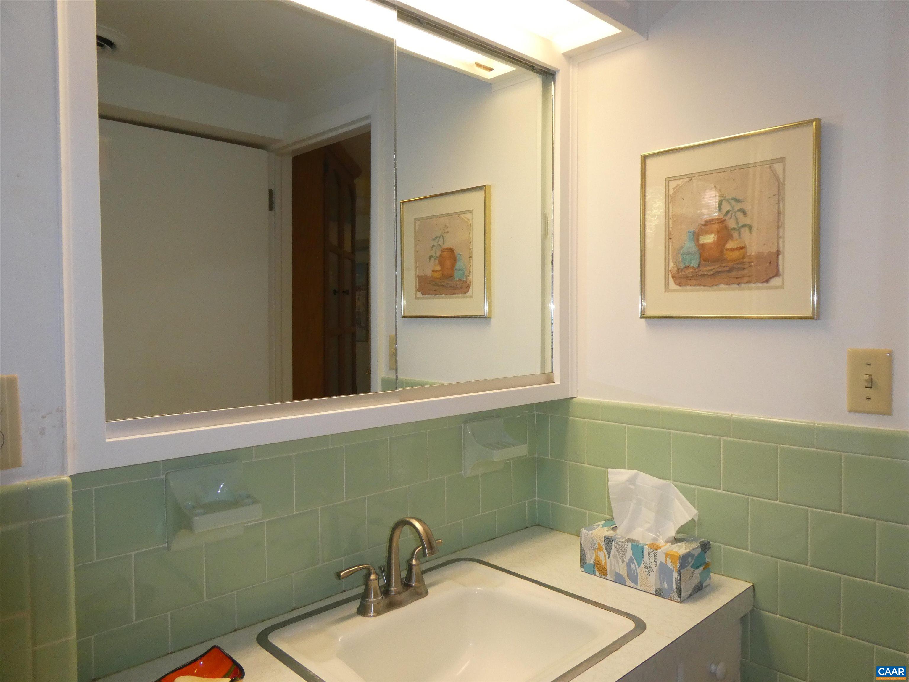 409 MOSELEY DR, CHARLOTTESVILLE, Virginia 22903, 5 Bedrooms Bedrooms, ,2 BathroomsBathrooms,Residential,409 MOSELEY DR,683595 MLS # 683595 409 MOSELEY DR, CHARLOTTESVILLE, Virginia 22903, 5 Bedrooms Bedrooms, ,2 BathroomsBathrooms,Residential,409 MOSELEY DR,683595 MLS # 683595