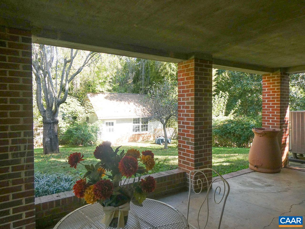 409 MOSELEY DR, CHARLOTTESVILLE, Virginia 22903, 5 Bedrooms Bedrooms, ,2 BathroomsBathrooms,Residential,409 MOSELEY DR,683595 MLS # 683595 409 MOSELEY DR, CHARLOTTESVILLE, Virginia 22903, 5 Bedrooms Bedrooms, ,2 BathroomsBathrooms,Residential,409 MOSELEY DR,683595 MLS # 683595