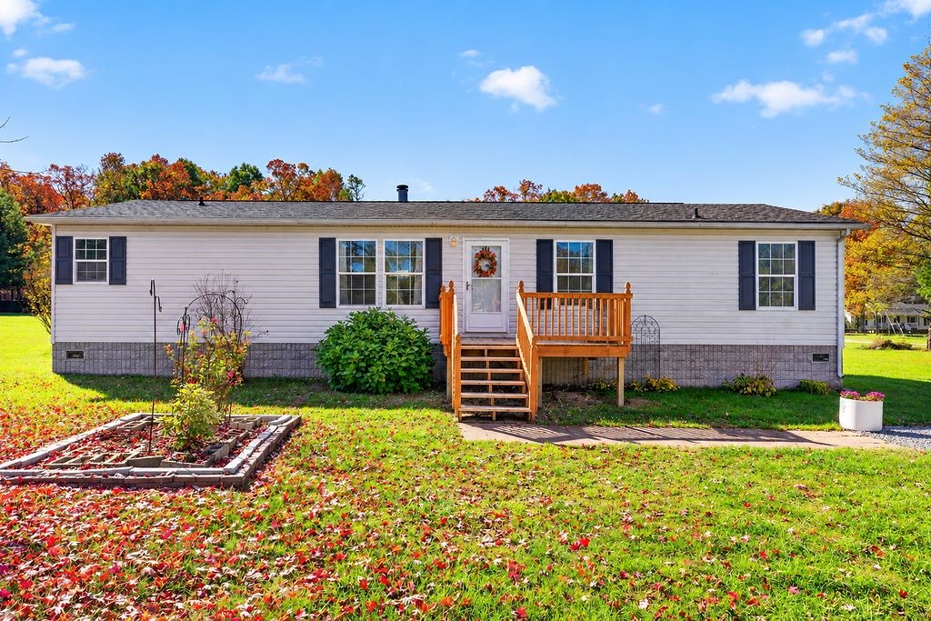 518 CRIMORA MINE RD, CRIMORA, Virginia 24431, 3 Bedrooms Bedrooms, ,2 BathroomsBathrooms,Residential,518 CRIMORA MINE RD,683596 MLS # 683596
