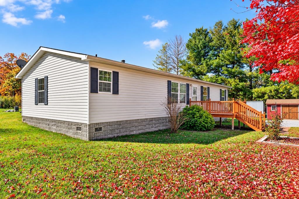 518 CRIMORA MINE RD, CRIMORA, Virginia 24431, 3 Bedrooms Bedrooms, ,2 BathroomsBathrooms,Residential,518 CRIMORA MINE RD,683596 MLS # 683596