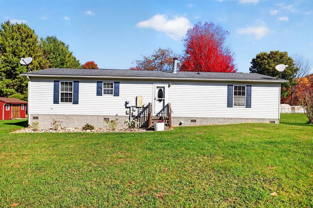 518 CRIMORA MINE RD, CRIMORA, Virginia 24431, 3 Bedrooms Bedrooms, ,2 BathroomsBathrooms,Residential,518 CRIMORA MINE RD,683596 MLS # 683596