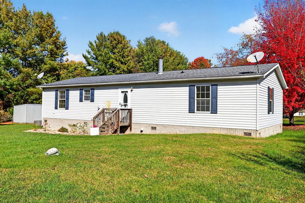 518 CRIMORA MINE RD, CRIMORA, Virginia 24431, 3 Bedrooms Bedrooms, ,2 BathroomsBathrooms,Residential,518 CRIMORA MINE RD,683596 MLS # 683596