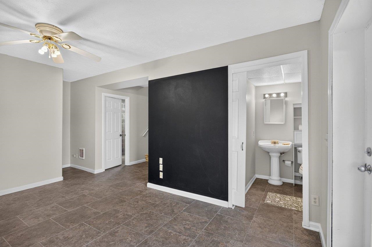 752 BOYERS RD, ROCKINGHAM, Virginia 22801, 3 Bedrooms Bedrooms, ,3 BathroomsBathrooms,Residential,Inviting colonial on 1.42 acres w/ basement and la,752 BOYERS RD,683438 MLS # 683438 752 BOYERS RD, ROCKINGHAM, Virginia 22801, 3 Bedrooms Bedrooms, ,3 BathroomsBathrooms,Residential,Inviting colonial on 1.42 acres w/ basement and la,752 BOYERS RD,683438 MLS # 683438
