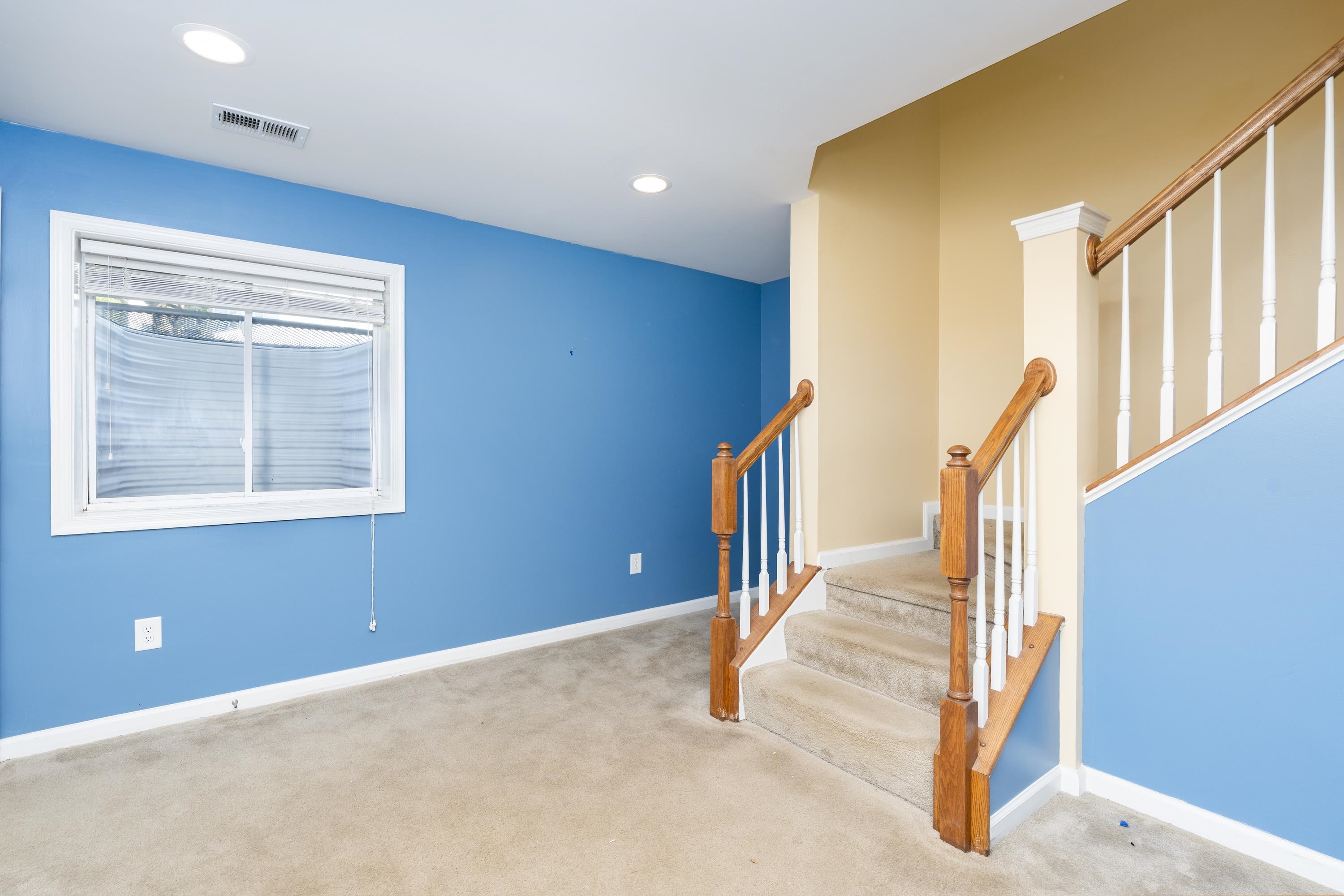 214 COLONY DR, CHARLOTTESVILLE, Virginia 22903, 3 Bedrooms Bedrooms, ,2 BathroomsBathrooms,Residential,214 COLONY DR,683597 MLS # 683597