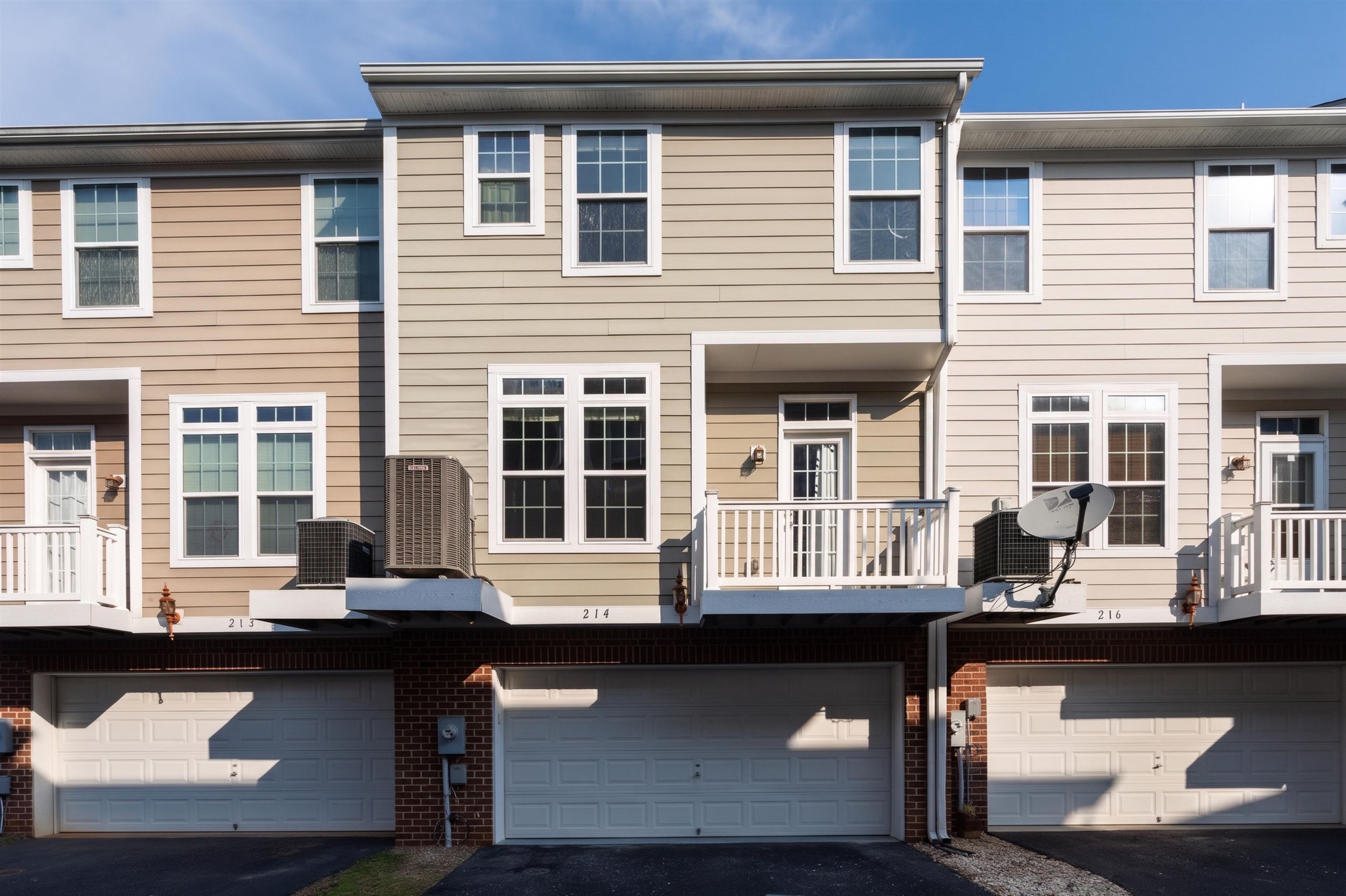 214 COLONY DR, CHARLOTTESVILLE, Virginia 22903, 3 Bedrooms Bedrooms, ,2 BathroomsBathrooms,Residential,214 COLONY DR,683597 MLS # 683597