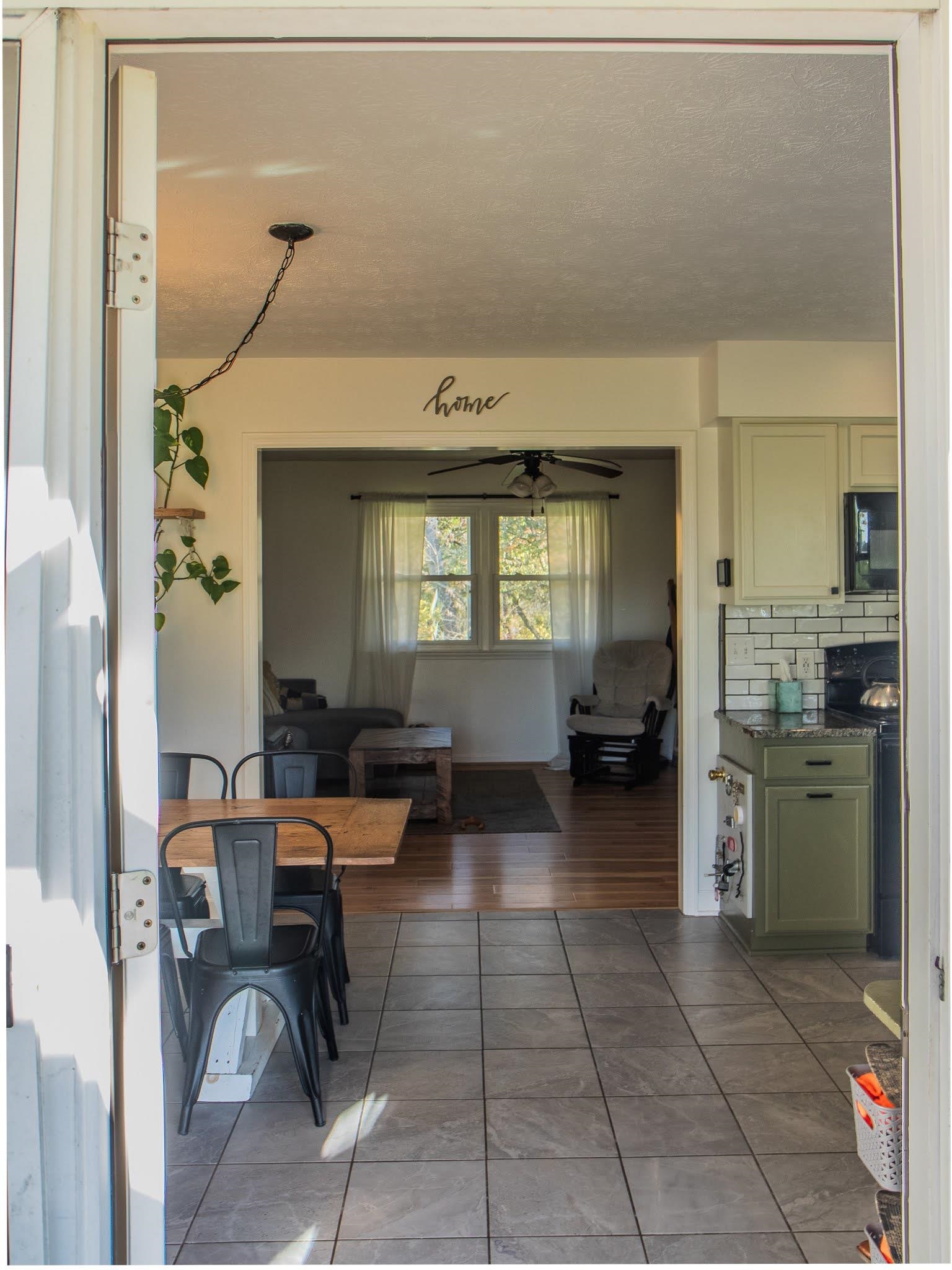 1917 HERMITAGE RD, WAYNESBORO, Virginia 22980, 3 Bedrooms Bedrooms, ,2 BathroomsBathrooms,Residential,1917 HERMITAGE RD,683608 MLS # 683608