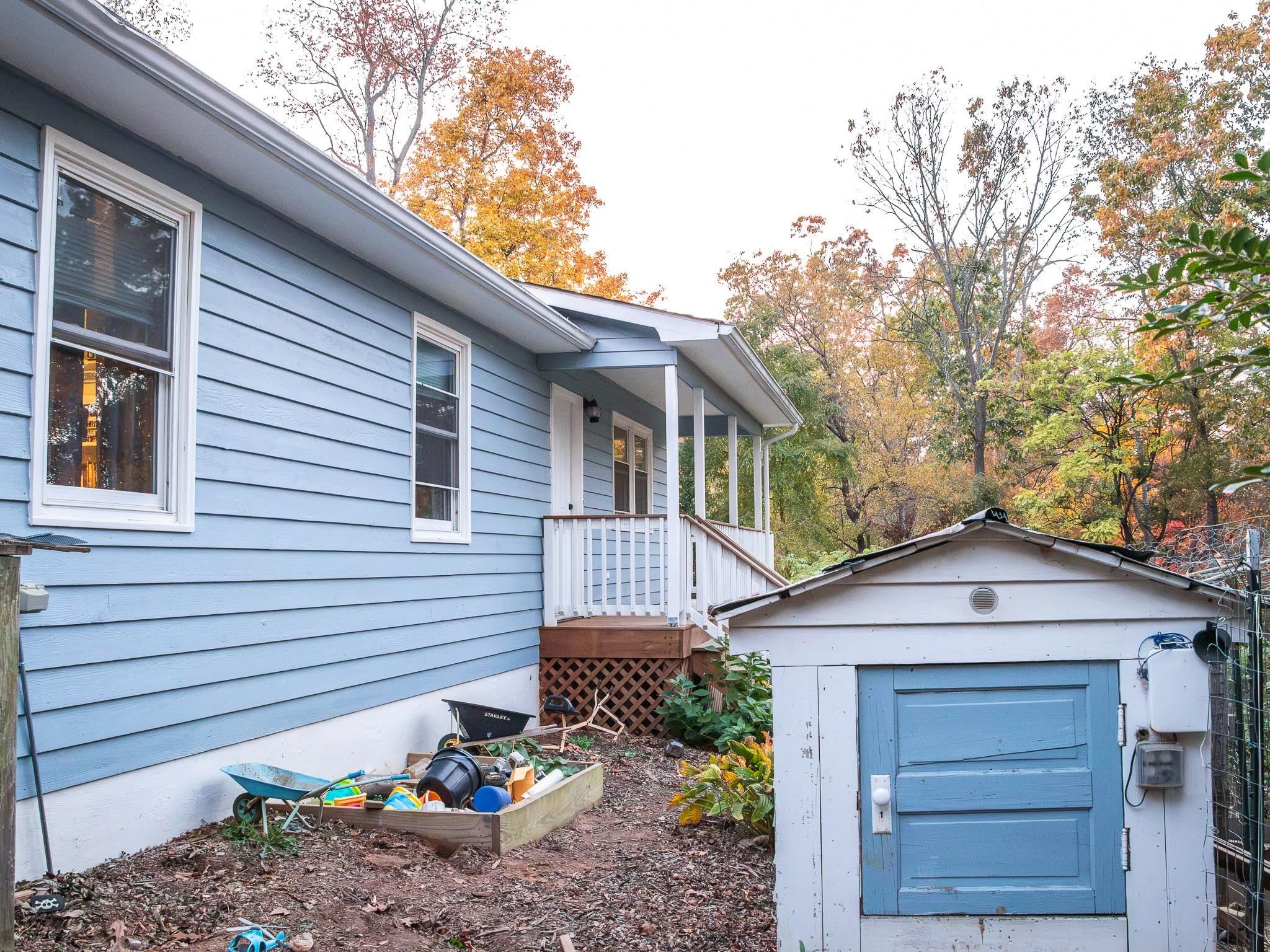 1917 HERMITAGE RD, WAYNESBORO, Virginia 22980, 3 Bedrooms Bedrooms, ,2 BathroomsBathrooms,Residential,1917 HERMITAGE RD,683608 MLS # 683608