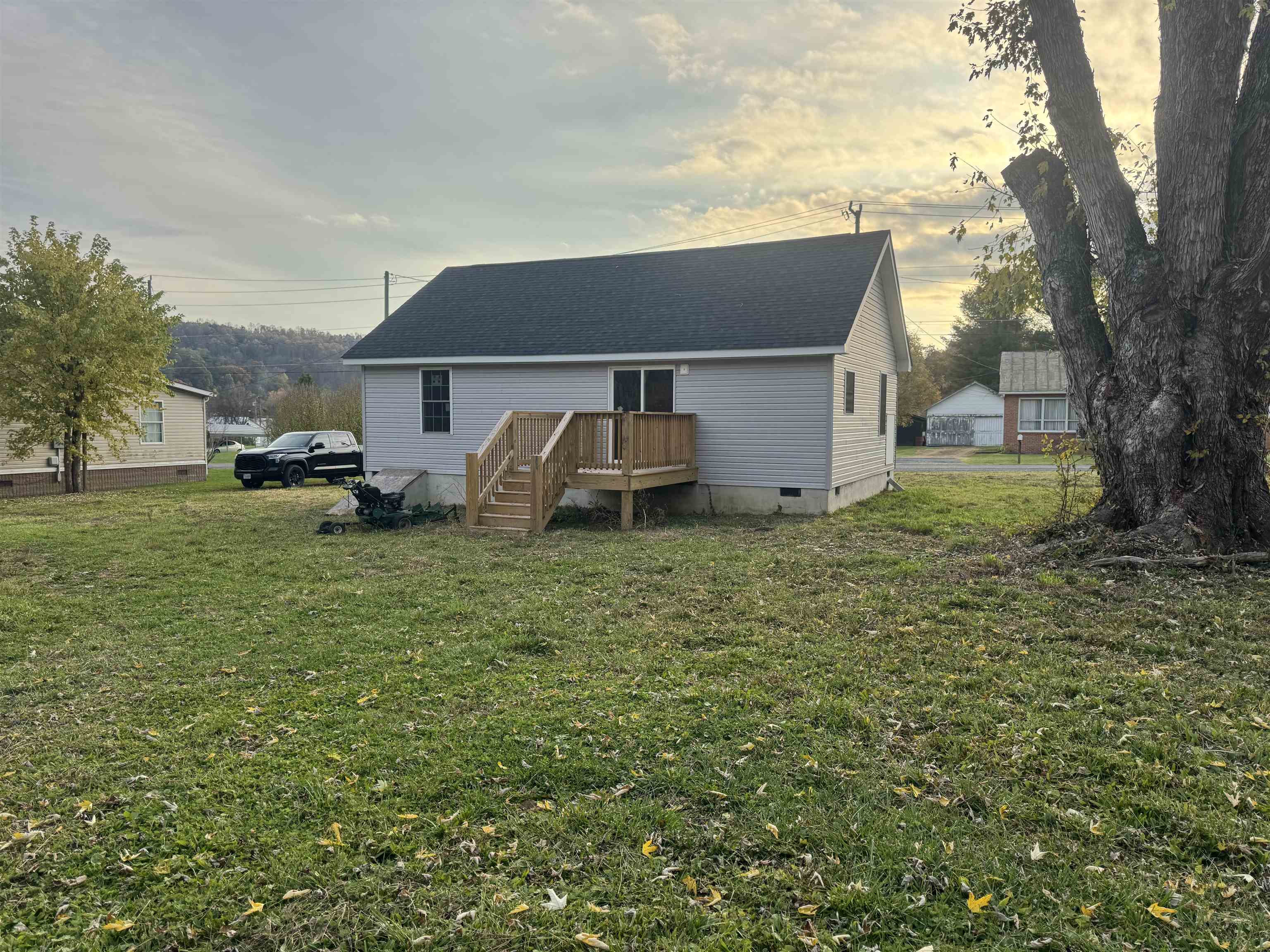 97 HANCOCK ST, CRAIGSVILLE, Virginia 24430, 2 Bedrooms Bedrooms, ,1 BathroomBathrooms,Residential,97 N Hancock Street, Craigsville, VA 24430,97 HANCOCK ST,683609 MLS # 683609 97 HANCOCK ST, CRAIGSVILLE, Virginia 24430, 2 Bedrooms Bedrooms, ,1 BathroomBathrooms,Residential,97 N Hancock Street, Craigsville, VA 24430,97 HANCOCK ST,683609 MLS # 683609