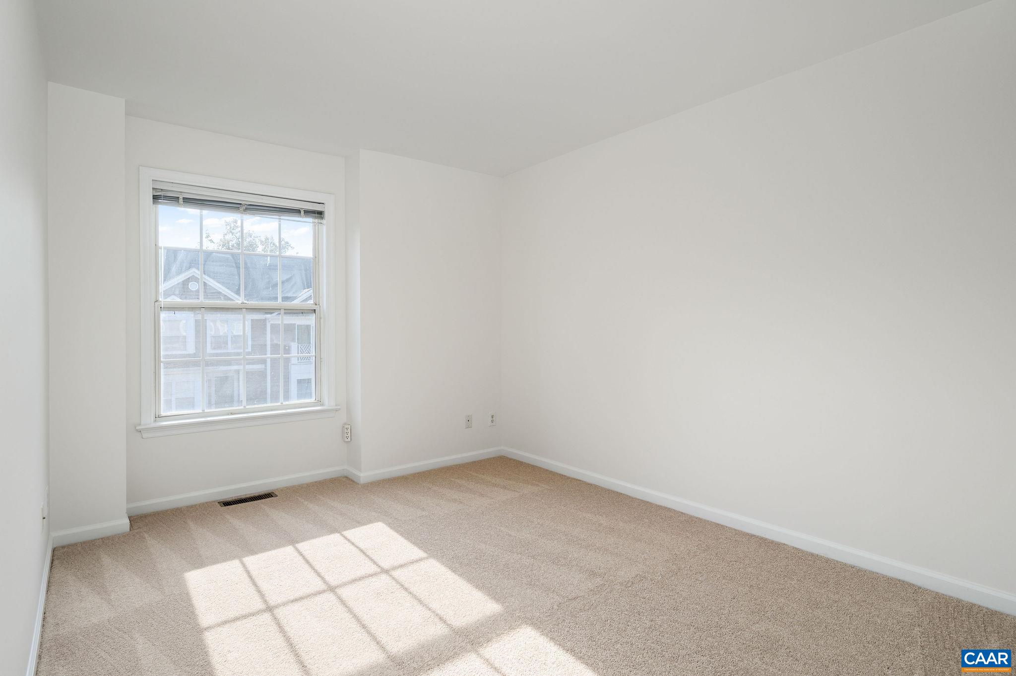 1350 WIMBLEDON WAY, CHARLOTTESVILLE, Virginia 22901, 3 Bedrooms Bedrooms, ,2 BathroomsBathrooms,Residential,1350 WIMBLEDON WAY,683616 MLS # 683616