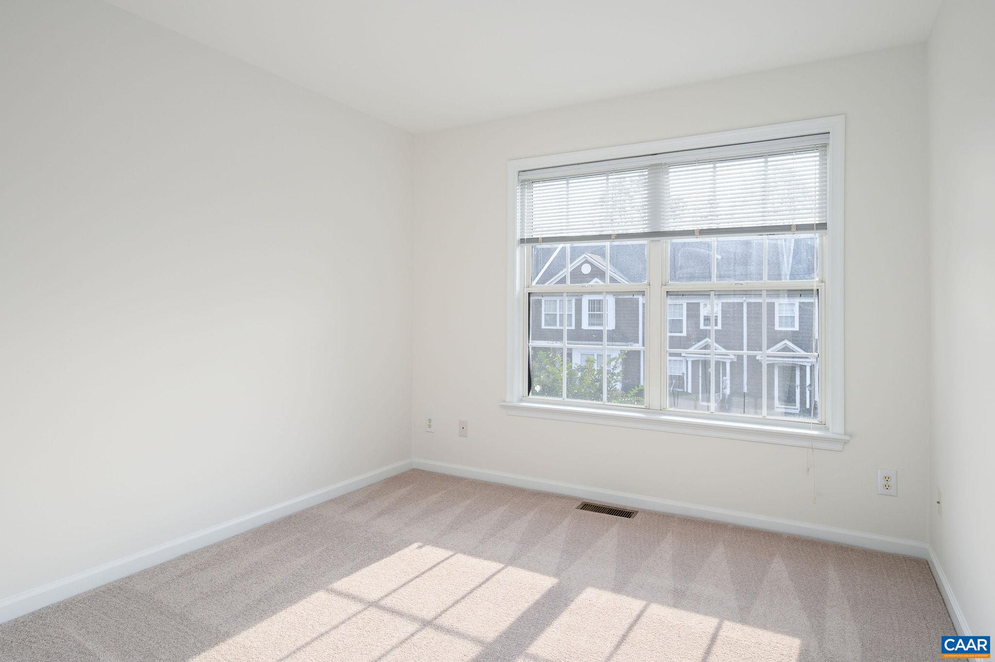 1350 WIMBLEDON WAY, CHARLOTTESVILLE, Virginia 22901, 3 Bedrooms Bedrooms, ,2 BathroomsBathrooms,Residential,1350 WIMBLEDON WAY,683616 MLS # 683616