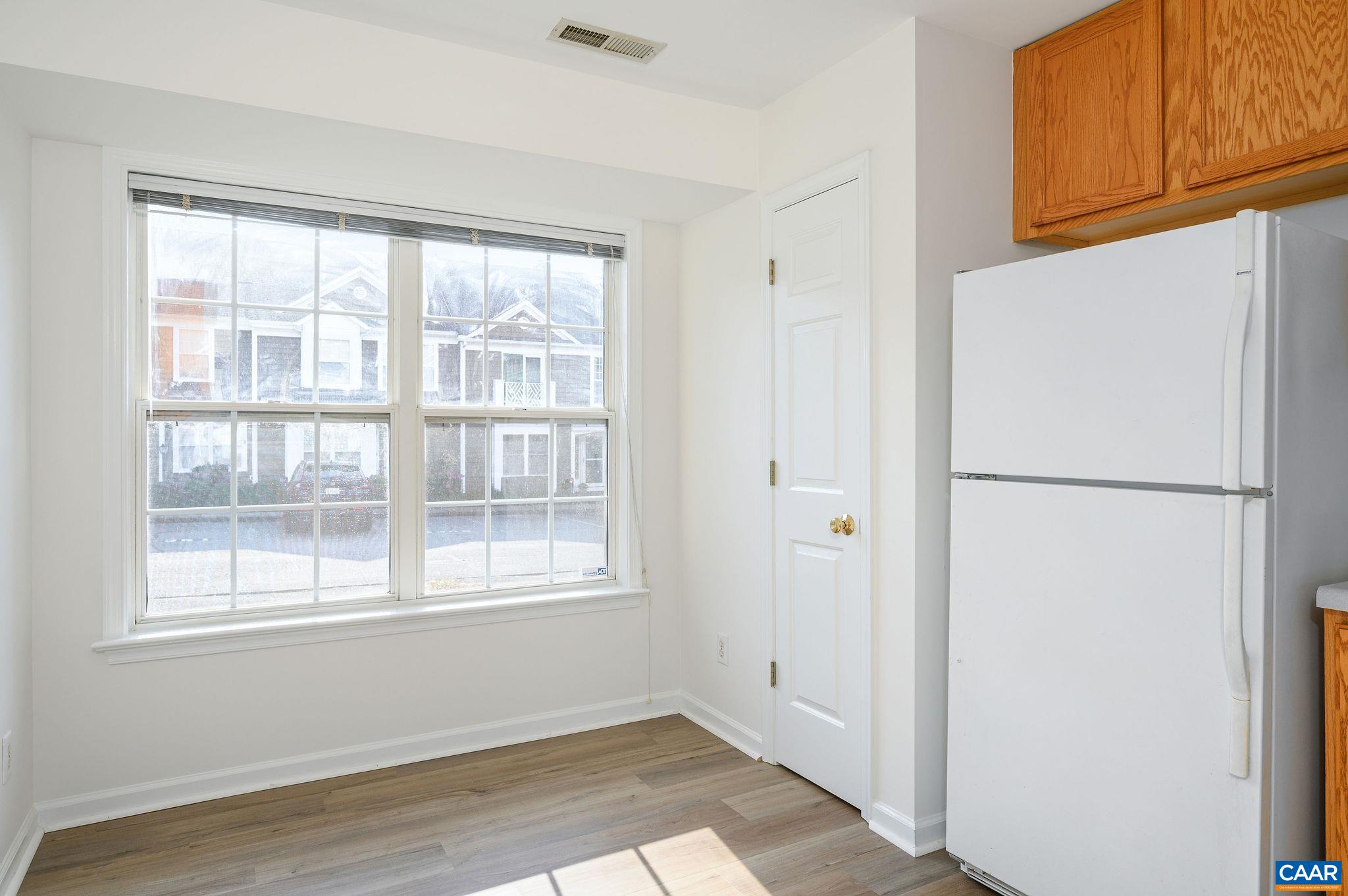 1350 WIMBLEDON WAY, CHARLOTTESVILLE, Virginia 22901, 3 Bedrooms Bedrooms, ,2 BathroomsBathrooms,Residential,1350 WIMBLEDON WAY,683616 MLS # 683616