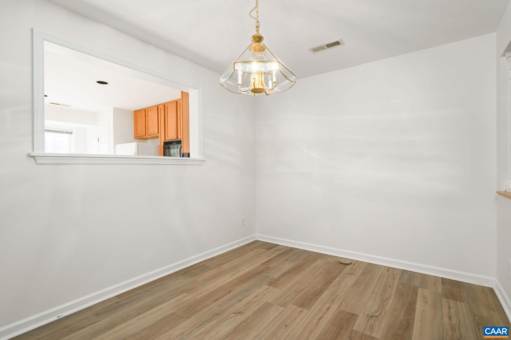 1350 WIMBLEDON WAY, CHARLOTTESVILLE, Virginia 22901, 3 Bedrooms Bedrooms, ,2 BathroomsBathrooms,Residential,1350 WIMBLEDON WAY,683616 MLS # 683616