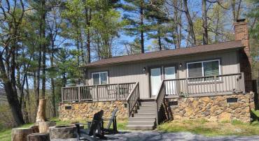 17276 STARSTONE DR, BROADWAY, Virginia 22815, 2 Bedrooms Bedrooms, ,1 BathroomBathrooms,Residential,Fresh Air,17276 STARSTONE DR,683617 MLS # 683617