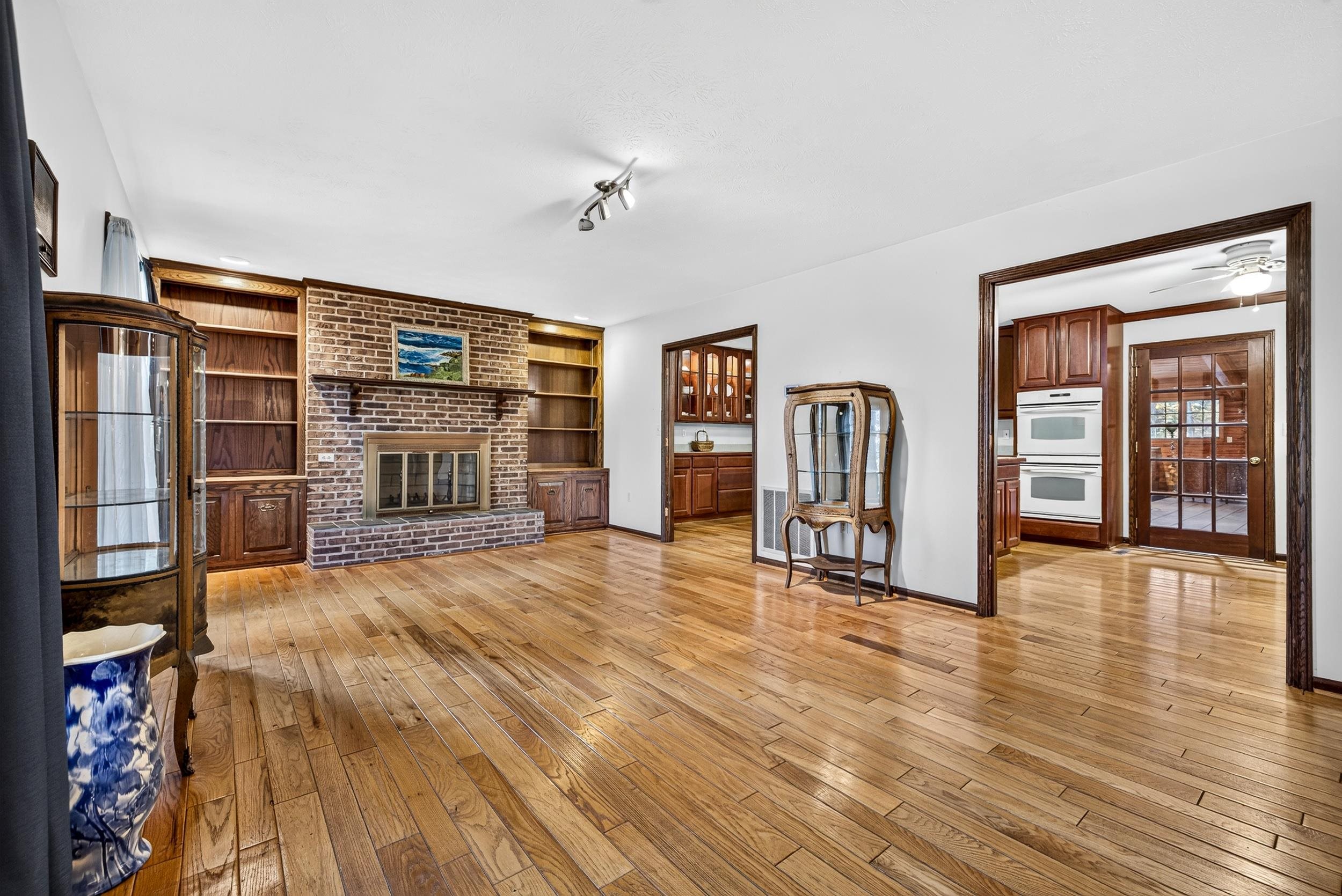 96 RIDGETOP DR, WEYERS CAVE, Virginia 24486, 4 Bedrooms Bedrooms, ,3 BathroomsBathrooms,Residential,96 RIDGETOP DR,683618 MLS # 683618
