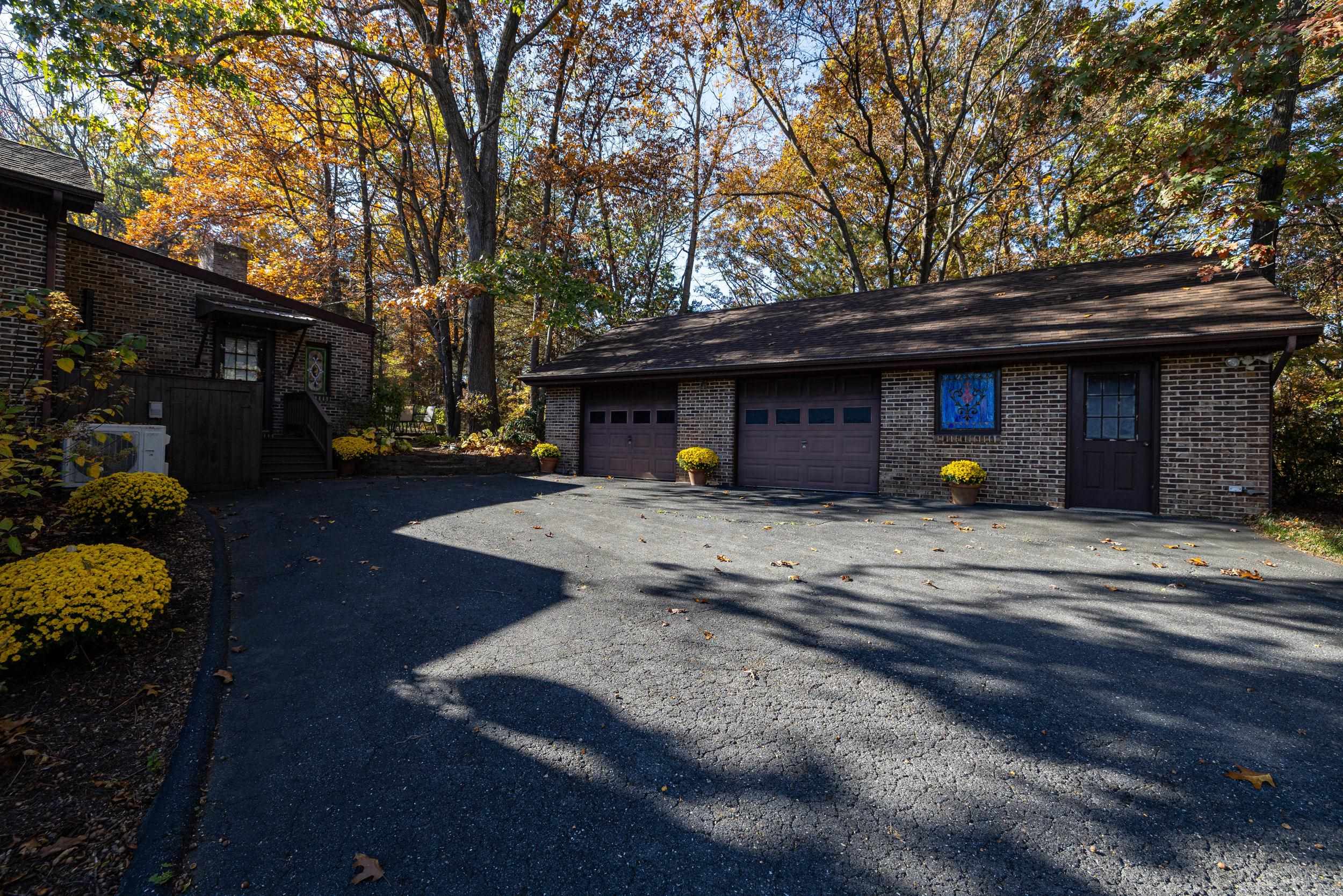 96 RIDGETOP DR, WEYERS CAVE, Virginia 24486, 4 Bedrooms Bedrooms, ,3 BathroomsBathrooms,Residential,96 RIDGETOP DR,683618 MLS # 683618