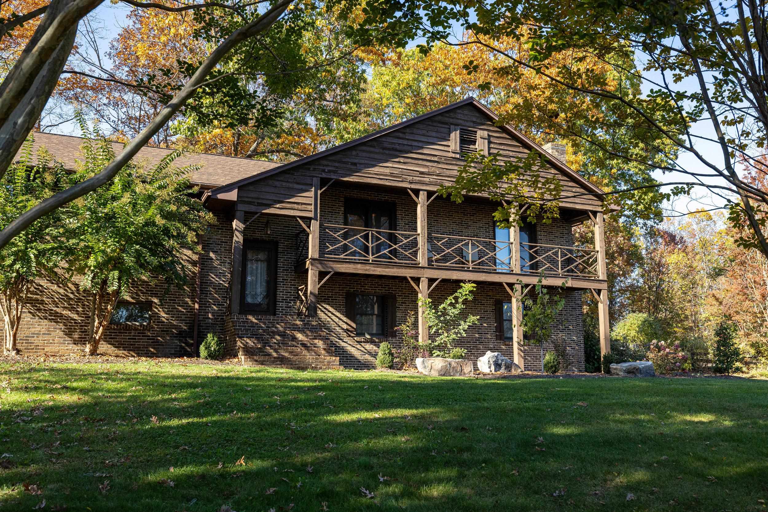 96 RIDGETOP DR, WEYERS CAVE, Virginia 24486, 4 Bedrooms Bedrooms, ,3 BathroomsBathrooms,Residential,96 RIDGETOP DR,683618 MLS # 683618