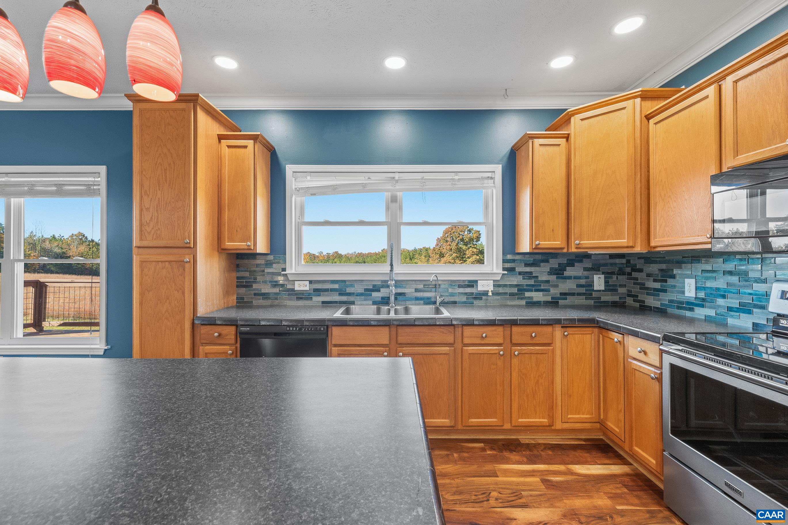 555 RACCOON RIDGE, SCOTTSVILLE, Virginia 24590, 4 Bedrooms Bedrooms, ,2 BathroomsBathrooms,Residential,555 RACCOON RIDGE,683192 MLS # 683192 555 RACCOON RIDGE, SCOTTSVILLE, Virginia 24590, 4 Bedrooms Bedrooms, ,2 BathroomsBathrooms,Residential,555 RACCOON RIDGE,683192 MLS # 683192