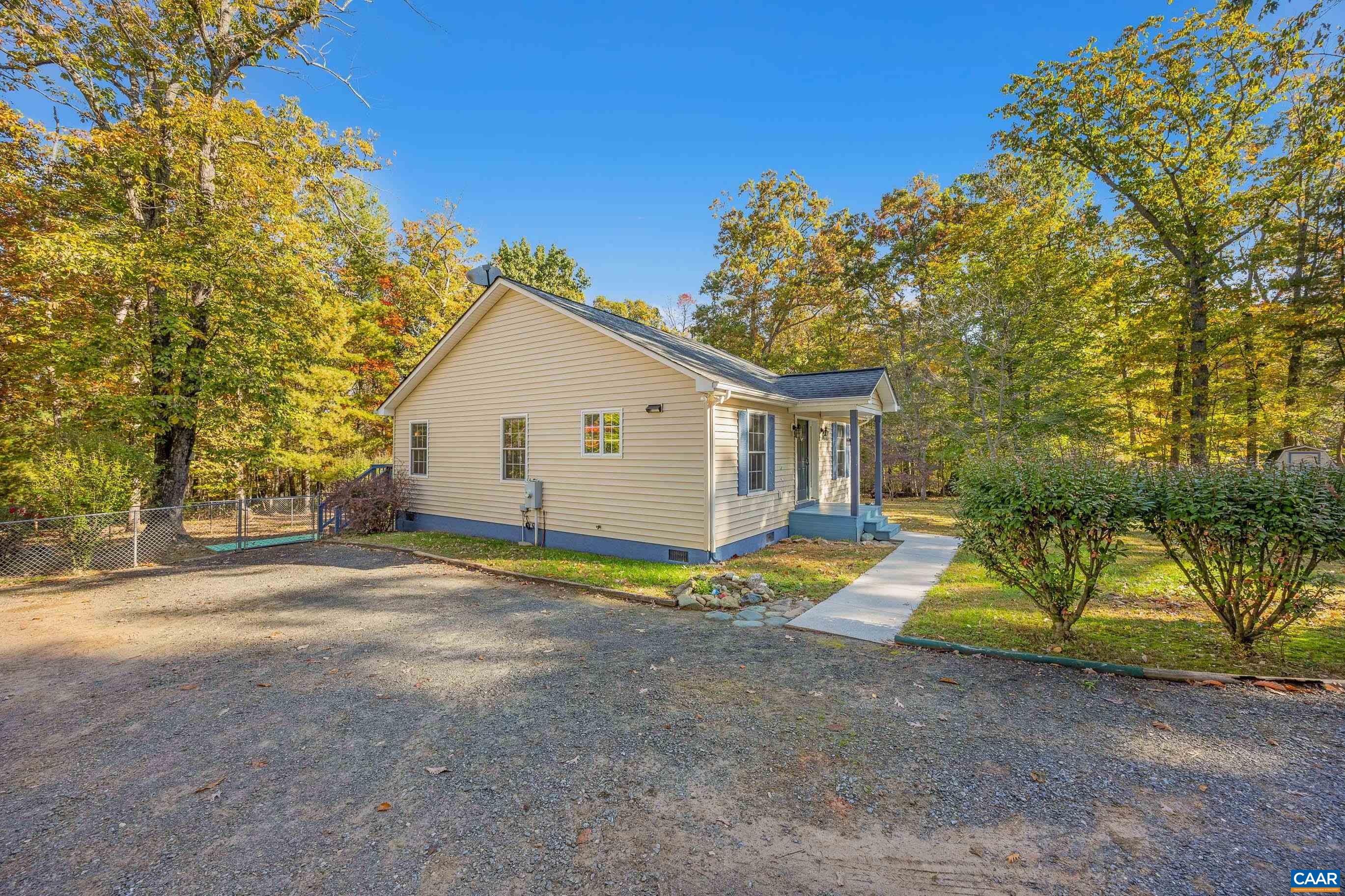 273 FREDERICKSBURG RD, RUCKERSVILLE, Virginia 22968, 3 Bedrooms Bedrooms, ,2 BathroomsBathrooms,Residential,273 FREDERICKSBURG RD,683590 MLS # 683590 273 FREDERICKSBURG RD, RUCKERSVILLE, Virginia 22968, 3 Bedrooms Bedrooms, ,2 BathroomsBathrooms,Residential,273 FREDERICKSBURG RD,683590 MLS # 683590