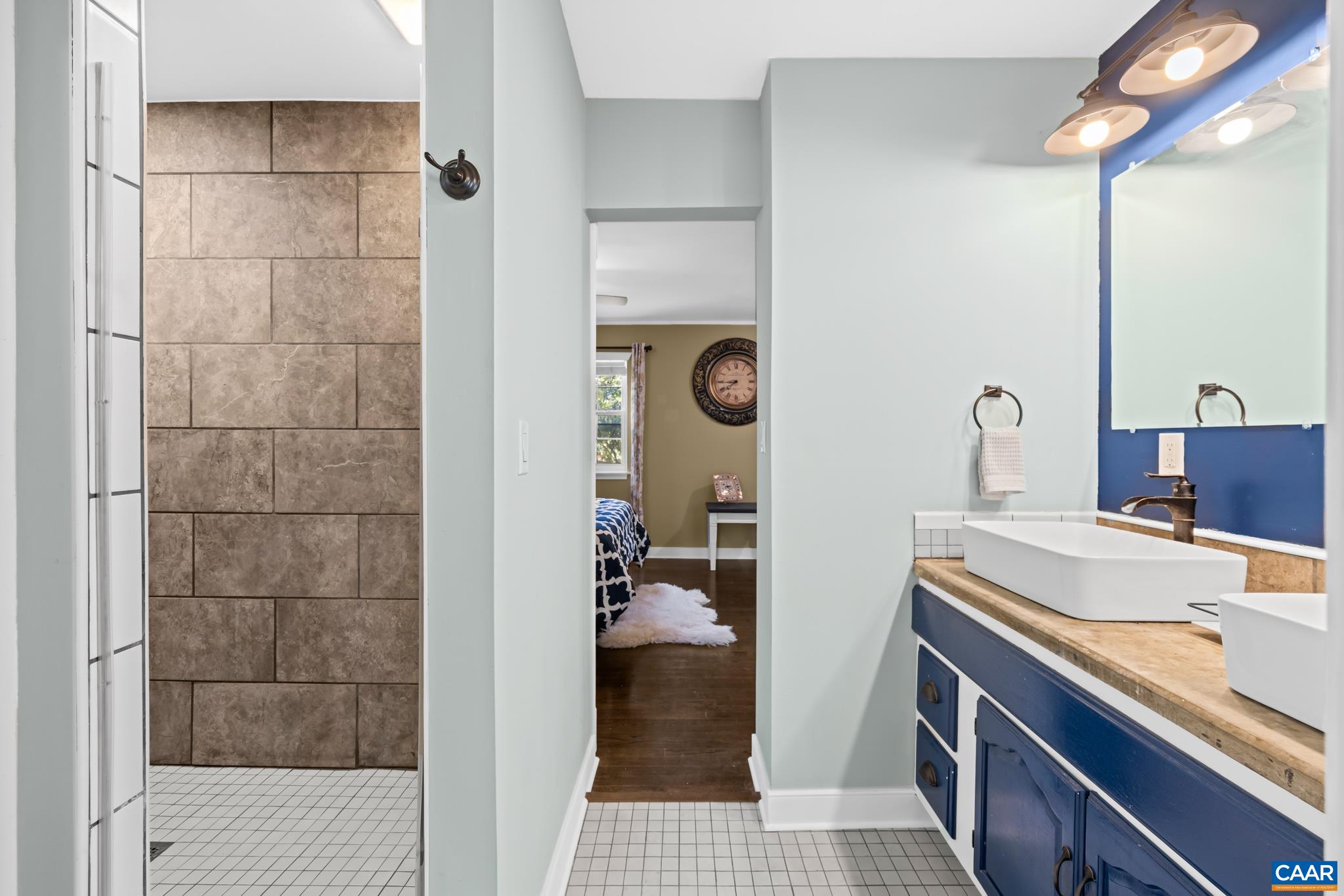 723 ORANGEDALE AVE, CHARLOTTESVILLE, Virginia 22903, 2 Bedrooms Bedrooms, ,1 BathroomBathrooms,Residential,Orangedale Oasis,723 ORANGEDALE AVE,683626 MLS # 683626