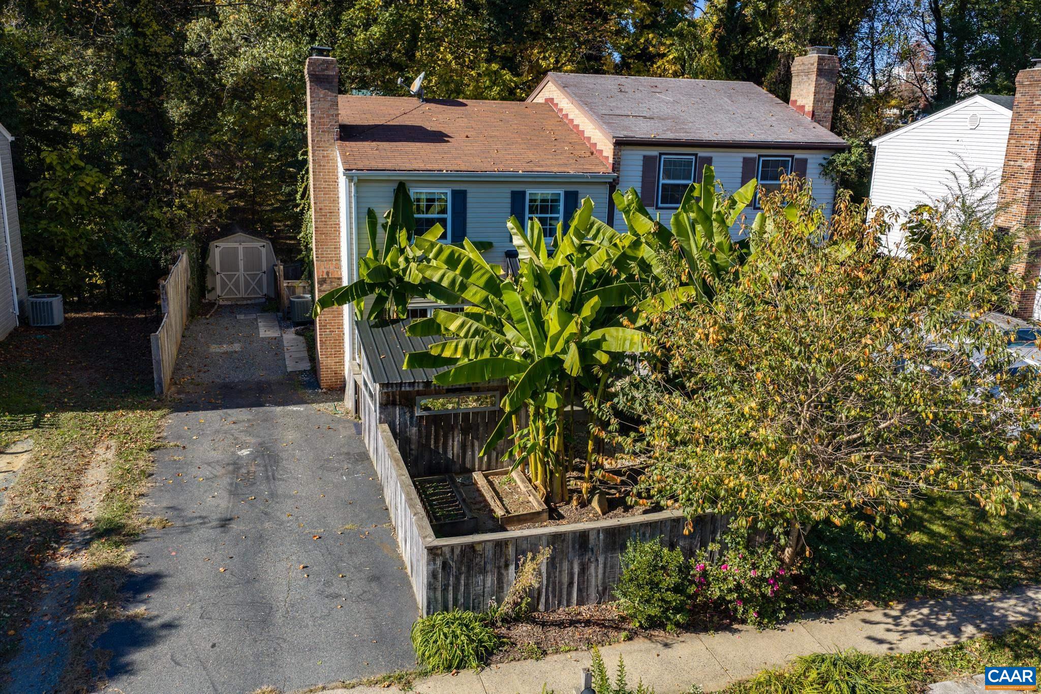 723 ORANGEDALE AVE, CHARLOTTESVILLE, Virginia 22903, 2 Bedrooms Bedrooms, ,1 BathroomBathrooms,Residential,Orangedale Oasis,723 ORANGEDALE AVE,683626 MLS # 683626