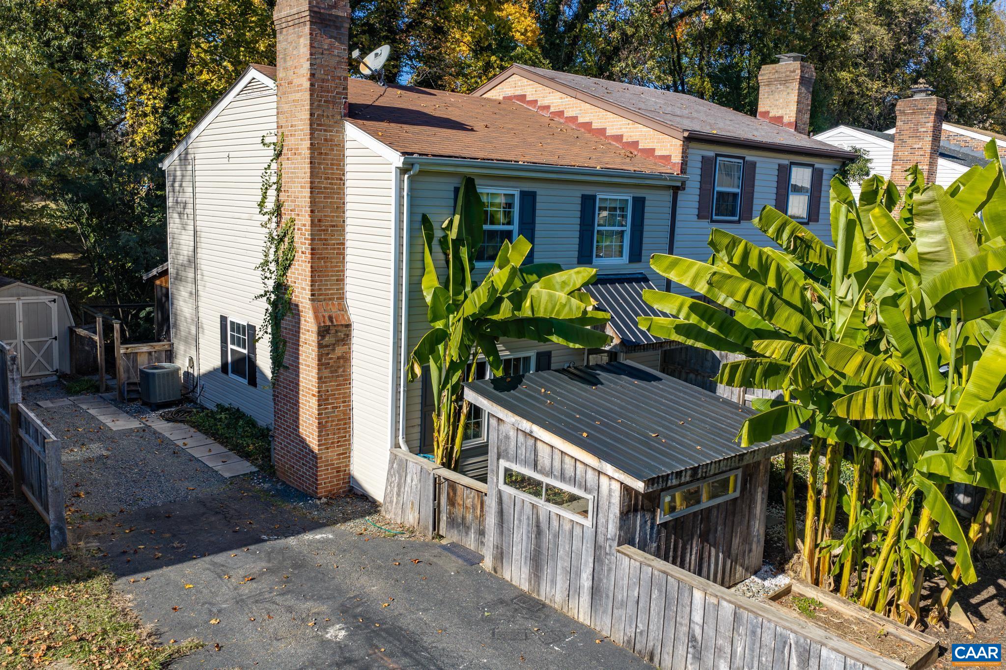 723 ORANGEDALE AVE, CHARLOTTESVILLE, Virginia 22903, 2 Bedrooms Bedrooms, ,1 BathroomBathrooms,Residential,Orangedale Oasis,723 ORANGEDALE AVE,683626 MLS # 683626