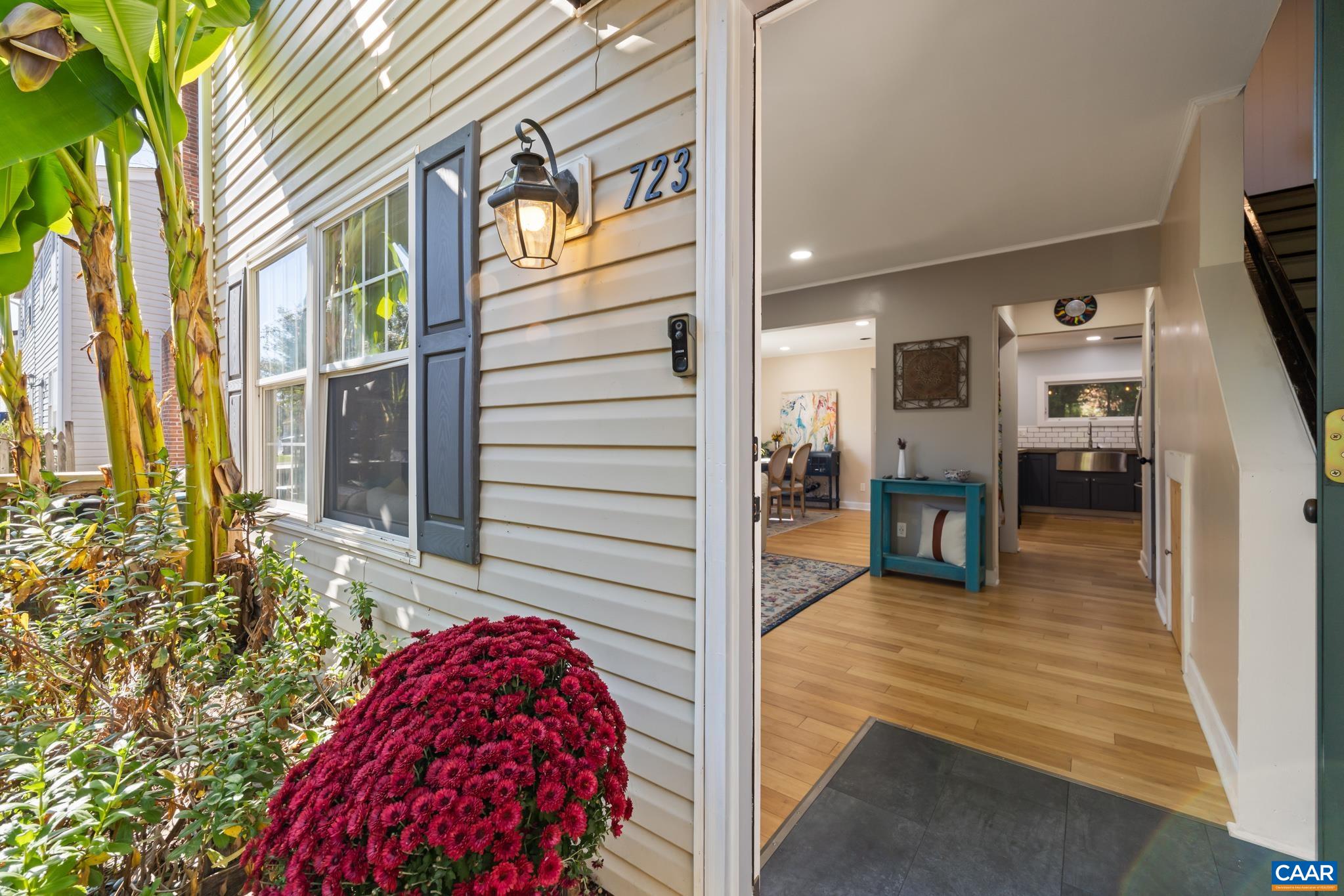 723 ORANGEDALE AVE, CHARLOTTESVILLE, Virginia 22903, 2 Bedrooms Bedrooms, ,1 BathroomBathrooms,Residential,Orangedale Oasis,723 ORANGEDALE AVE,683626 MLS # 683626